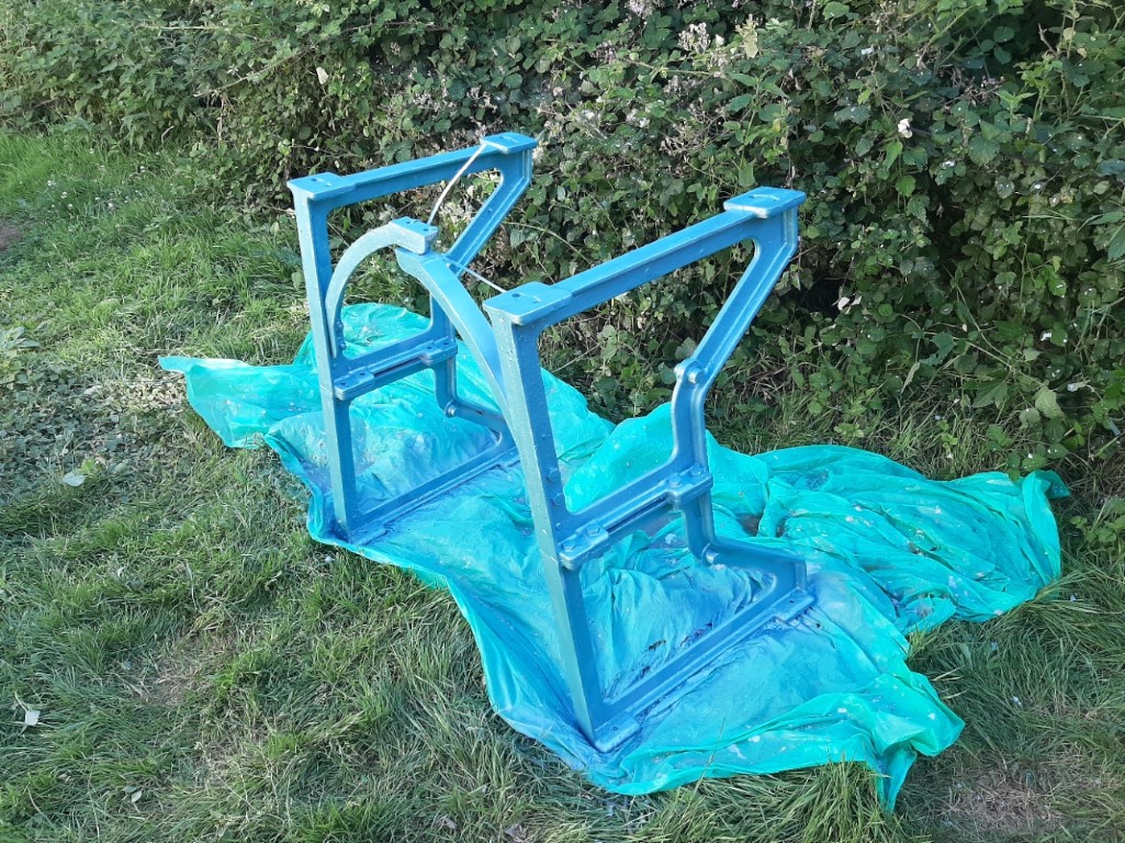 BenchBlue.jpg
