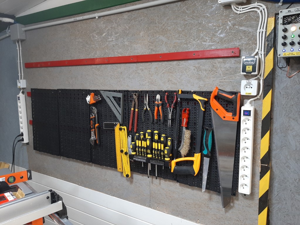 toolstart.jpg