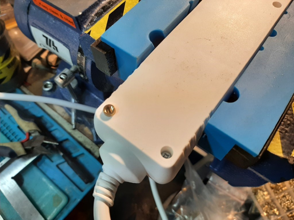 Elec-BridePlugInsert.jpg